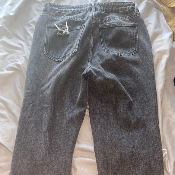 Pacsun Distressed and Ripped Mom Jeans - Picture 3 of 4
